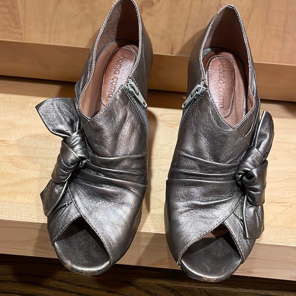 Corso Como Bronze boot heels - Picture 2 of 6